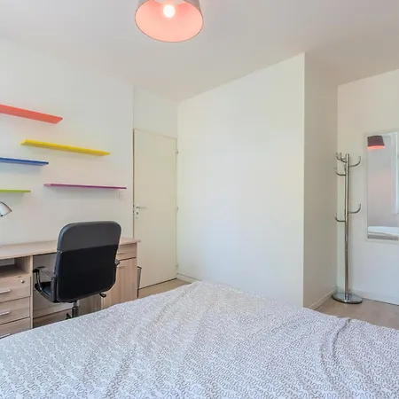 Maison Victor Hugo 게스트하우스 *